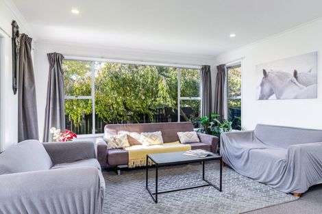 Photo of property in 2 Lynley Crescent, Blenheim, 7201