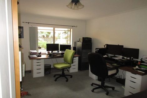 Photo of property in 150 Langdale Avenue, Paraparaumu, 5032