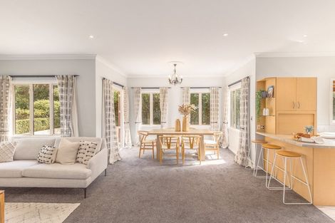 Photo of property in 16 Basil Place, Mount Pleasant, Christchurch, 8081