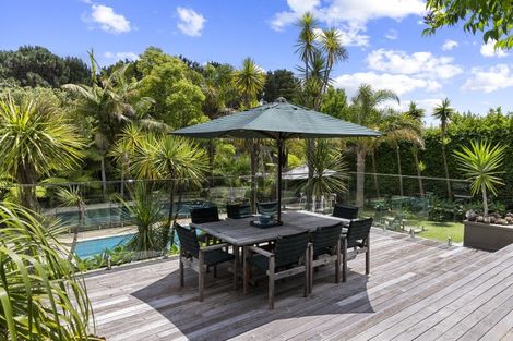 Photo of property in 14 Aberdeen Road, Campbells Bay, Auckland, 0620