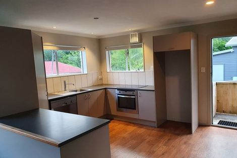 Photo of property in 12 Splitt Avenue, Glenview, Hamilton, 3206