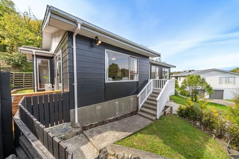 Photo of property in 9 Venus Place, Whitby, Porirua, 5024