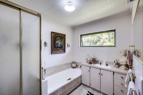 Photo of property in 153 Poraiti Road, Poraiti, Napier, 4182