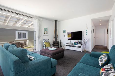 Photo of property in 33 Ocean Breeze Drive, Waihi Beach, 3611