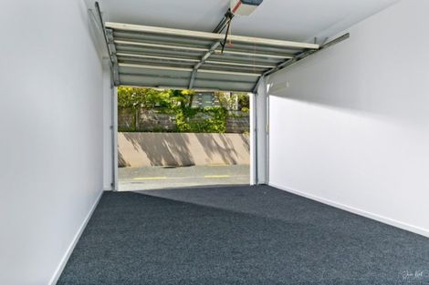 Photo of property in 3/40 Scarlet Oak Drive, Schnapper Rock, Auckland, 0632