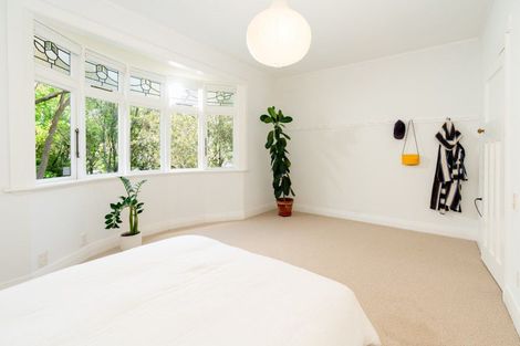 Photo of property in 16 Saint John Street, Aro Valley, Wellington, 6011