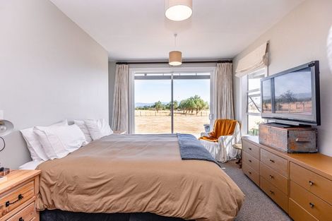 Photo of property in 104 White Rock Road, Martinborough, 5781