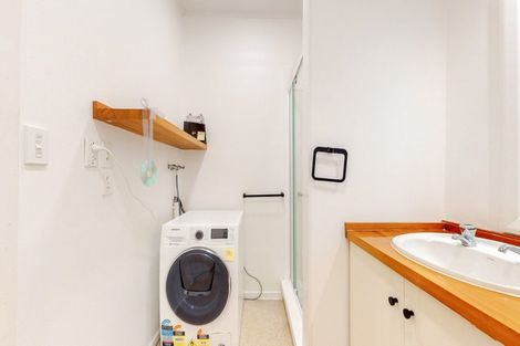 Photo of property in 3a Linwood Way, Island Bay, Wellington, 6023