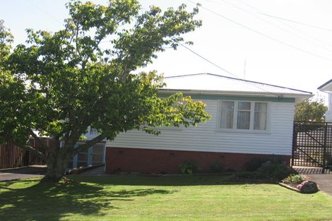 Photo of property in 13 Routley Drive, Glen Eden, Auckland, 0602