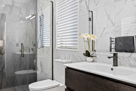 Photo of property in 30b Glandovey Road, Fendalton, Christchurch, 8052