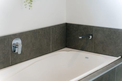 Photo of property in 26 Arohaina Avenue, Karaka, Papakura, 2124