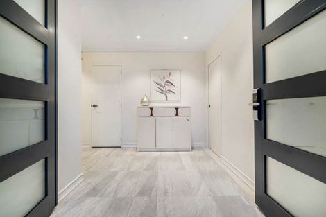 Photo of property in 5 Riwai Street, Flat Bush, Auckland, 2019