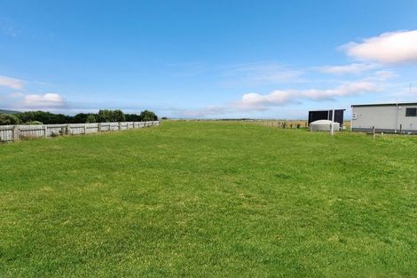 Photo of property in 37 Surrey Street, Orepuki, Riverton, 9881