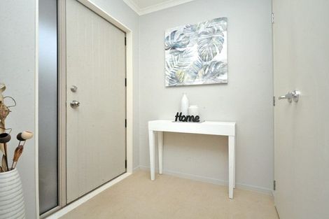 Photo of property in 107 Baverstock Road, Flat Bush, Auckland, 2016