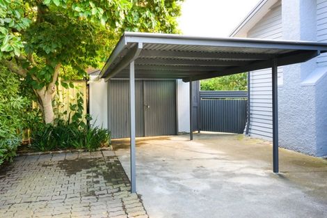 Photo of property in 10 Kingswood Street, Takaro, Palmerston North, 4412