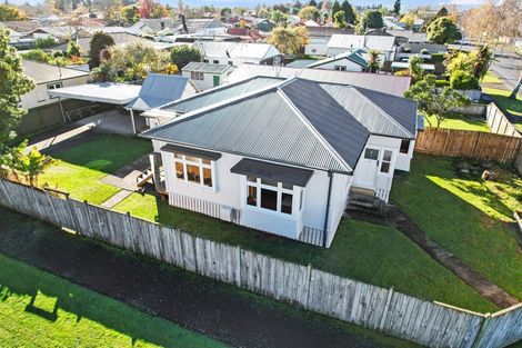 Photo of property in 77 Te Aroha Street, Hamilton East, Hamilton, 3216