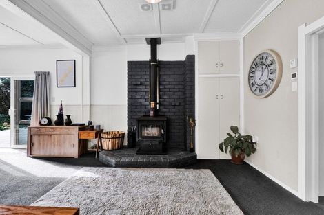 Photo of property in 34 Kawei Road, Ohawe, Hawera, 4671