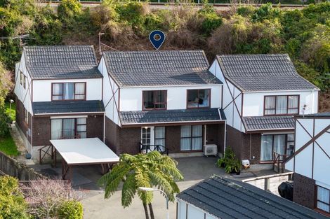 Photo of property in 8/75 Delhi Crescent, Khandallah, Wellington, 6035