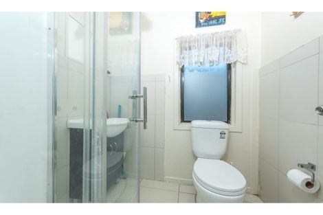 Photo of property in 1/18 Sheehan Avenue, Papakura, 2110