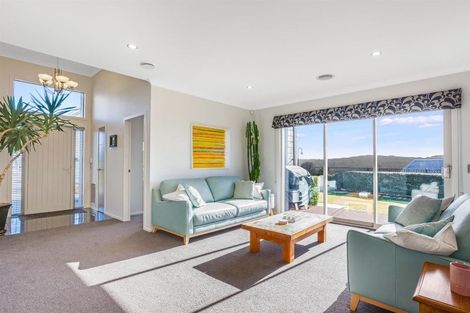 Photo of property in 53 Endeavour Drive, Whitby, Porirua, 5024