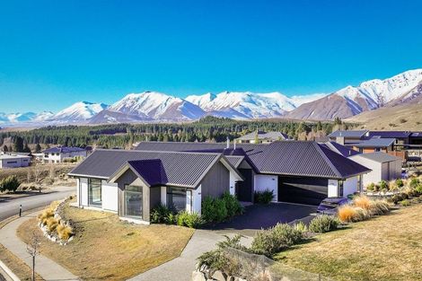 Photo of property in 17 Mistake Drive, Lake Tekapo, 7999