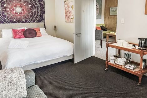 Photo of property in 13a Te Ra Crescent, Diamond Harbour, 8972