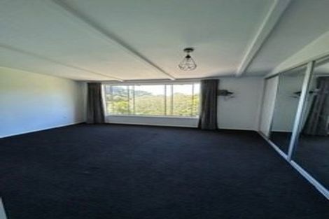 Photo of property in 52 Peter Terrace, Castor Bay, Auckland, 0620