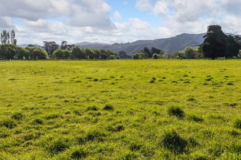 Photo of property in 98 Thomas Road, Dalefield, Carterton, 5791