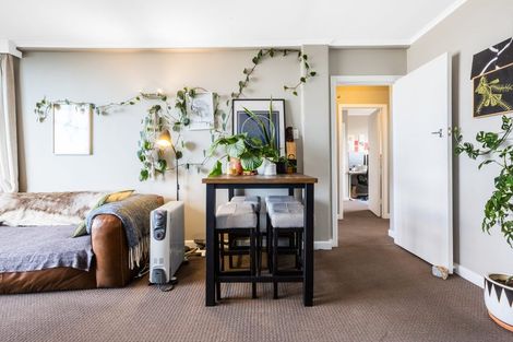 Photo of property in Harbour View Apartments, 147 Ohiro Road, Brooklyn, Wellington, 6021