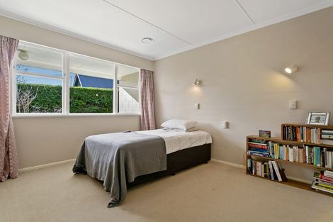 Photo of property in 17 Kereru Street, Two Mile Bay, Taupo, 3330