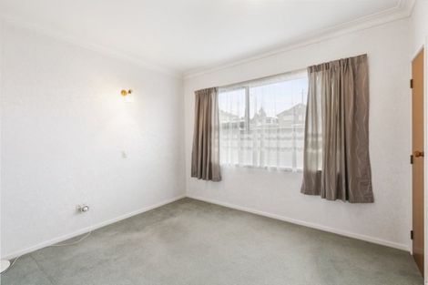 Photo of property in 124a Edgecumbe Road, Tauranga South, Tauranga, 3112