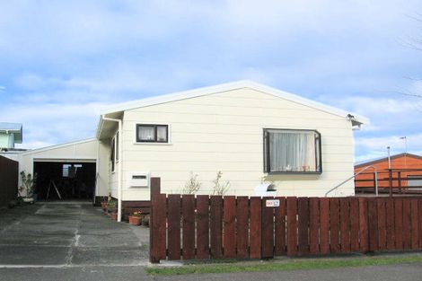 Photo of property in 17 Heatherlea Heights, Feilding, 4702