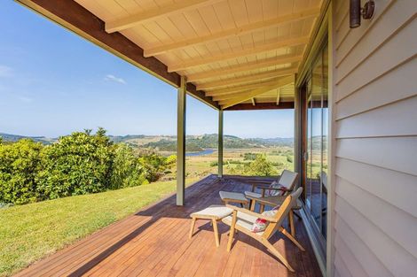 Photo of property in 92 Comers Road, Kaimarama, Whitianga, 3591