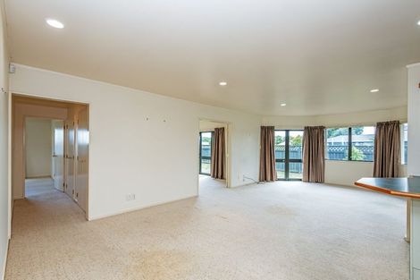 Photo of property in 100 Amberley Avenue, Highbury, Palmerston North, 4412