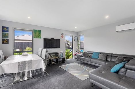 Photo of property in 3 Broadway Parade, Rolleston, 7615
