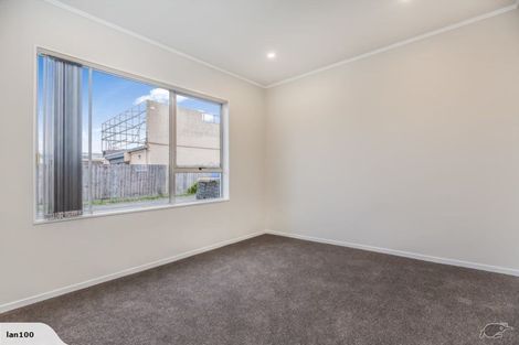 Photo of property in 1/47 Point Chevalier Road, Point Chevalier, Auckland, 1022