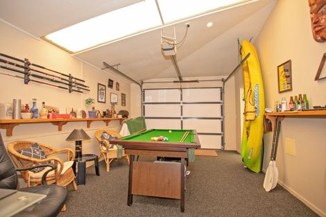 Photo of property in 231 Pukehina Parade, Pukehina, 3189