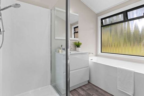 Photo of property in 66a Utuhina Road, Springfield, Rotorua, 3015