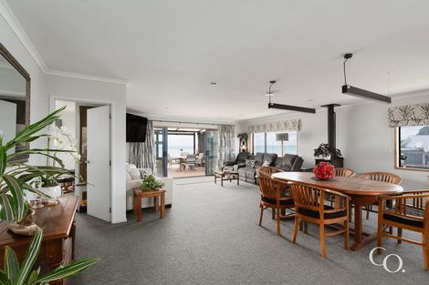 Photo of property in 103 Pukehina Parade, Pukehina, Te Puke, 3189