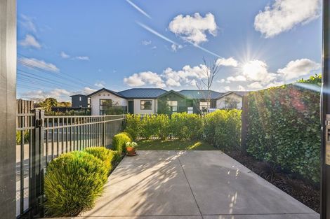 Photo of property in 13 Koral Lane, Broomfield, Christchurch, 8042
