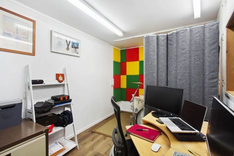 Photo of property in 2/58 Drake Street, Howick, Auckland, 2014