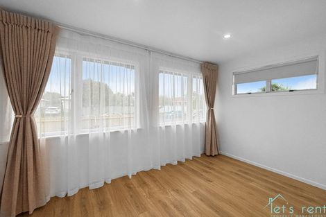 Photo of property in 11 Esmeralda Avenue, Avondale, Auckland, 1026
