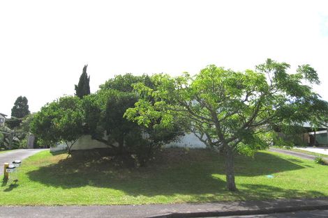 Photo of property in 35 Simon Ellice Drive, Bayview, Auckland, 0629