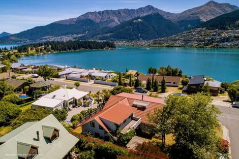 Photo of property in 29 Oregon Drive, Kelvin Heights, Queenstown, 9300