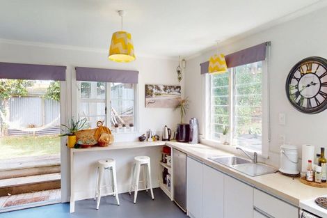 Photo of property in 4 Gloucester Street, Waitarere Beach, Levin, 5510