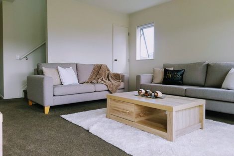 Photo of property in 31 Divide Loop, Takanini, 2112