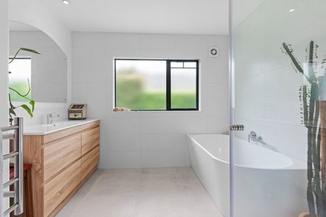 Photo of property in 101 Palm Beach Boulevard, Papamoa Beach, Papamoa, 3118