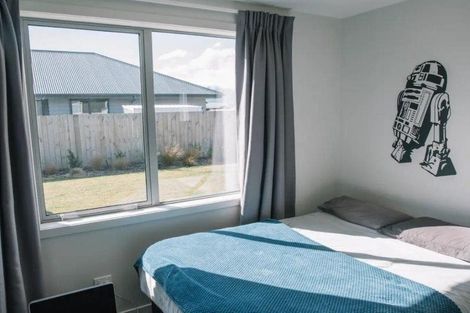 Photo of property in 3 Kingfisher Crescent, Albert Town, Wanaka, 9305