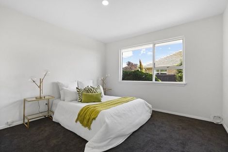 Photo of property in 84 Farquhars Road, Redwood, Christchurch, 8051