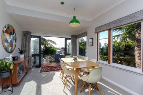 Photo of property in 211 Powderham Street, New Plymouth, 4310